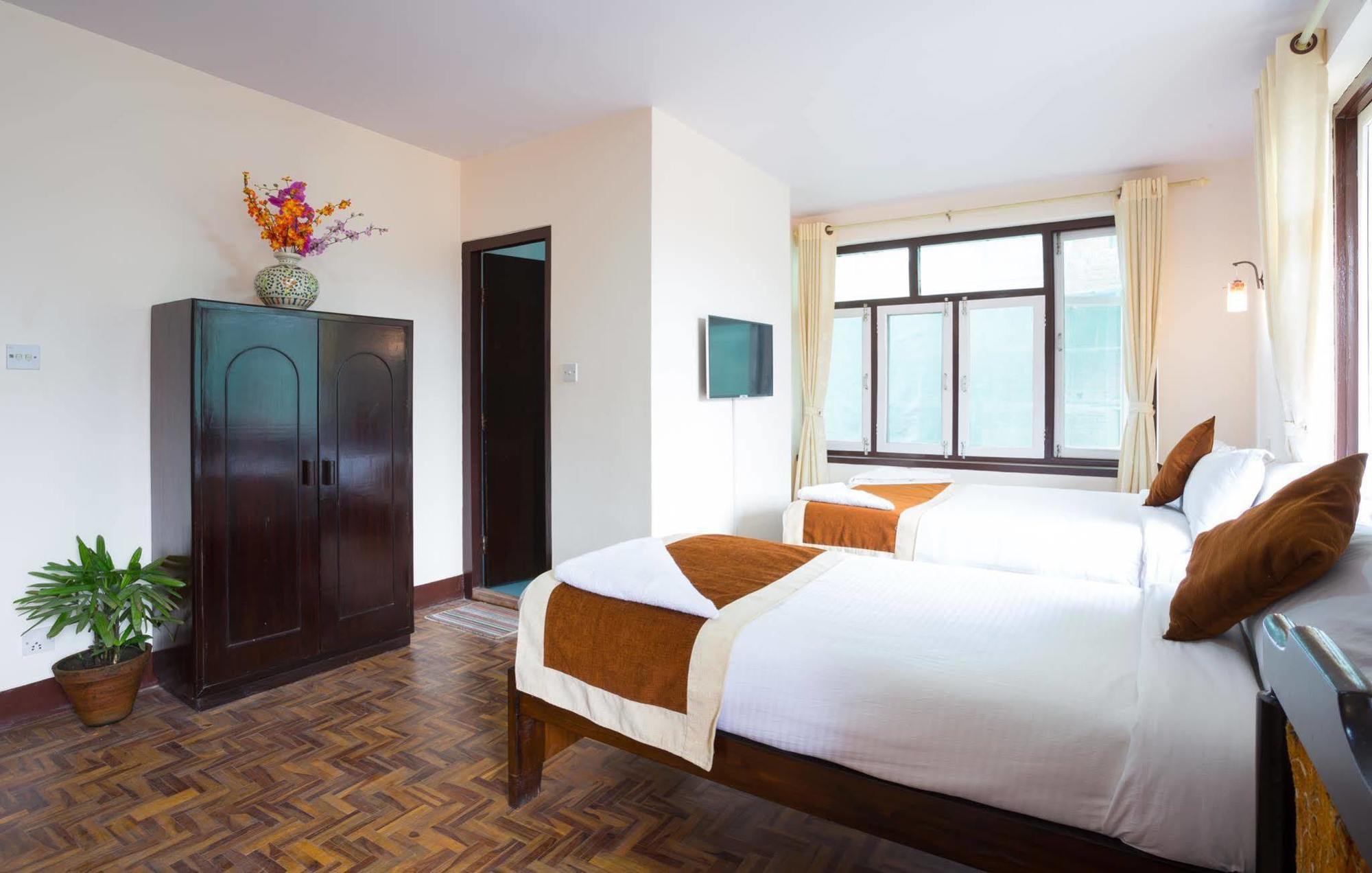 Kathmandu Nomad Hotel Extérieur photo